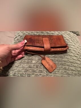 Genuine Leather Woven Detail Women's Wallet - Brown